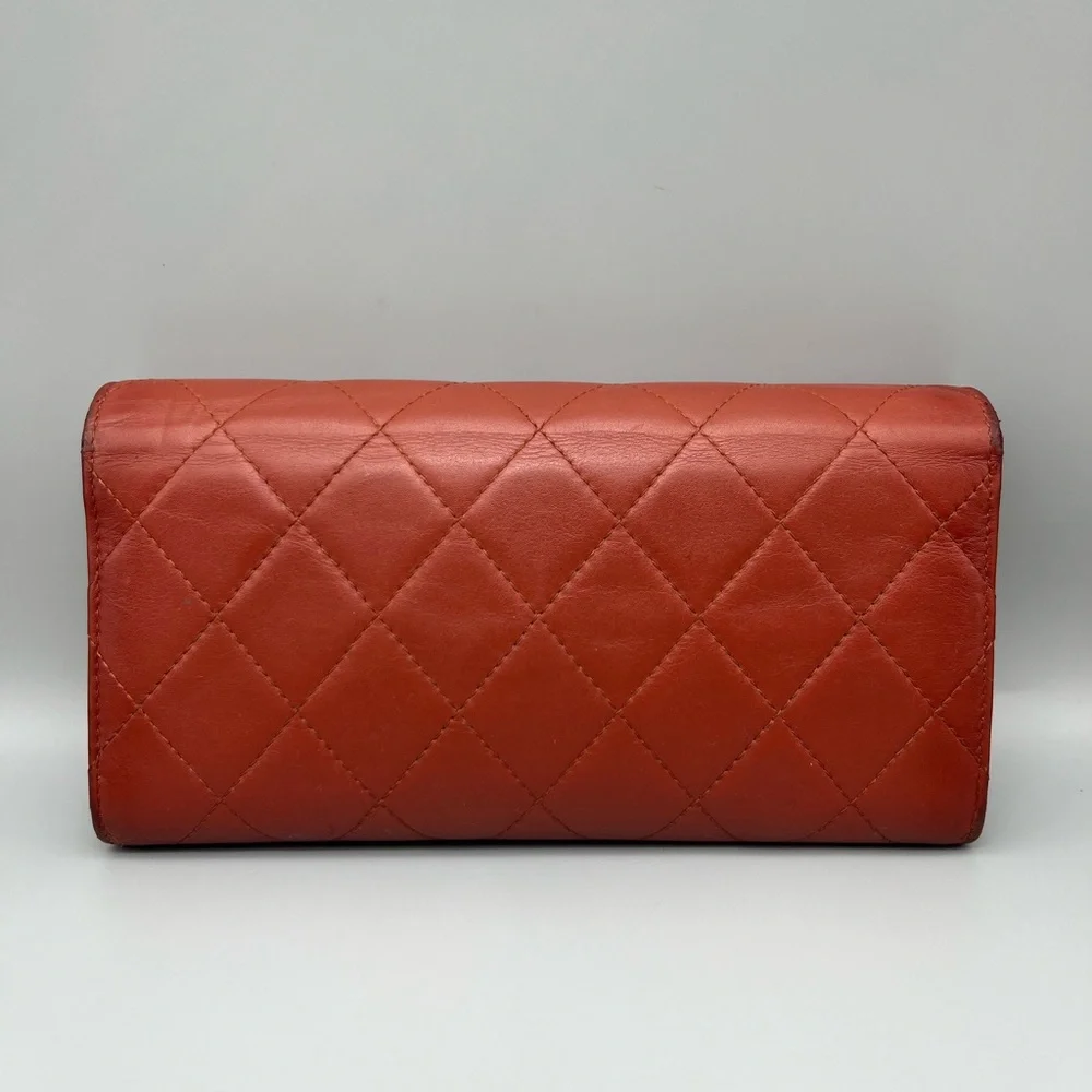 ❤️CHANEL Red Quilted Leather Wallet/Clutch